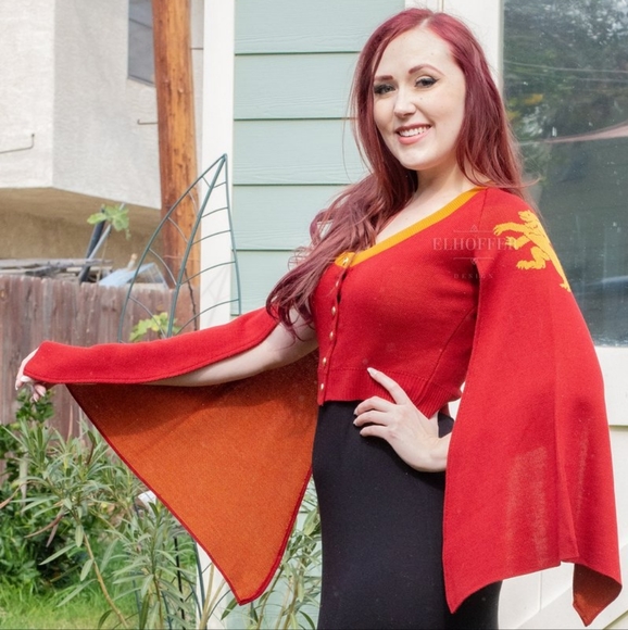 Elhoffer Design Retired Lion long Cape Sleeve Cropped Cardigan - Picture 1 of 14